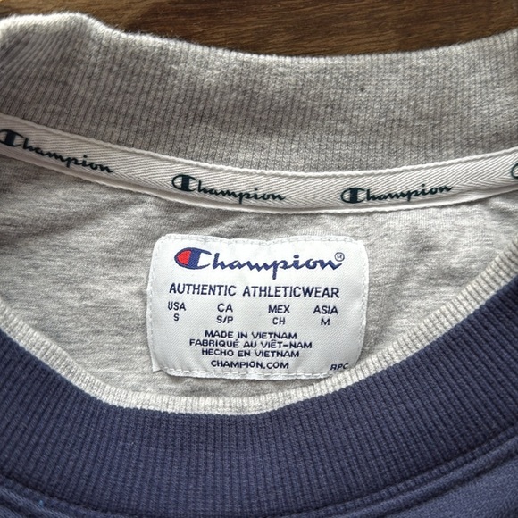 Champion Multi Layer Boxy Crop Crew Neck Sweatshirt Navy Blue Gray Size Small - Picture 6 of 10